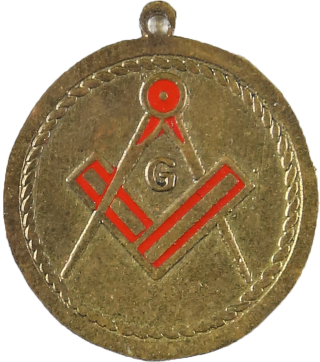 Medalha com  Smbolo Manico